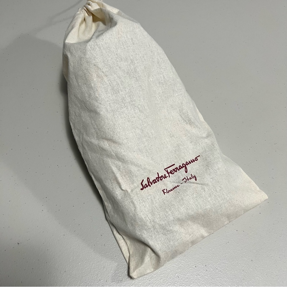 SALVATORE FERRAGAMO Cap Toe Heels with Dust Bag - Picture 14 of 14